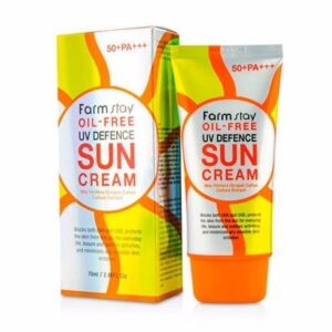 ضدافتاب اویل فری فارم استی Farm Stay مدل UV Defence حجم 70 میل